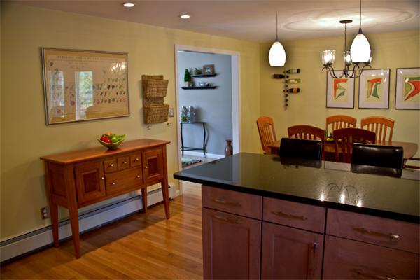 11 Keith Road Reading, MA 01867 - Photo 10 of 25 Gallery Image 10