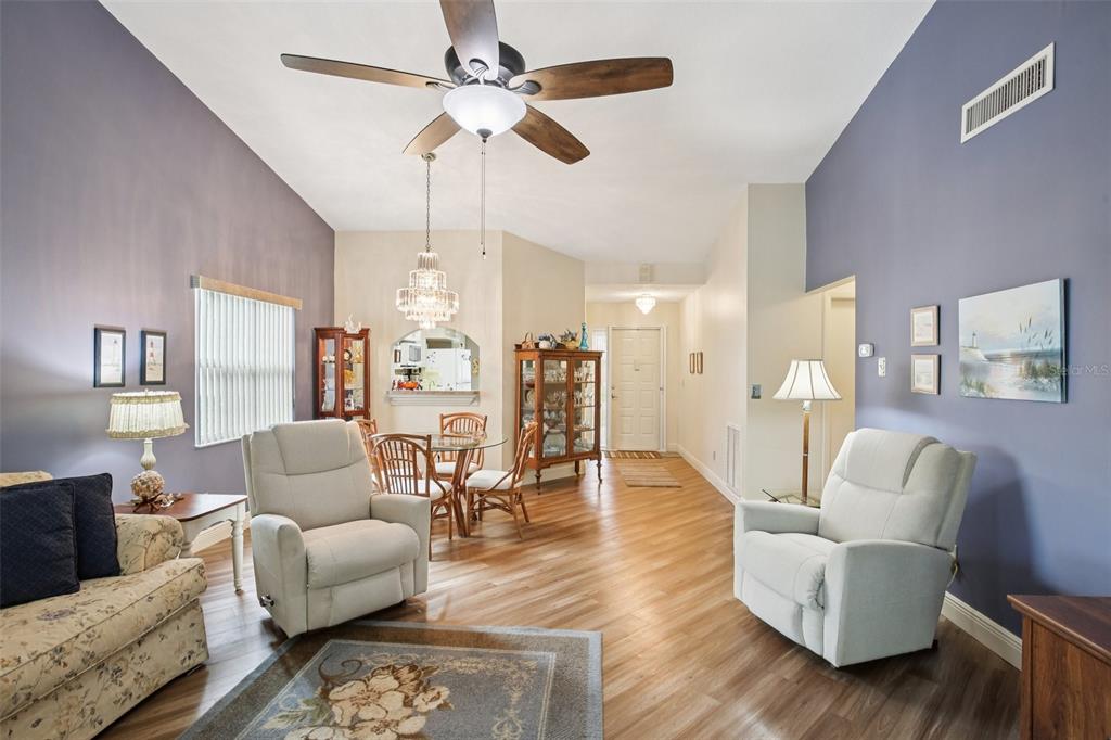 11622 Cocowood Drive New Port Richey, FL 34654 - Photo 9 of 31