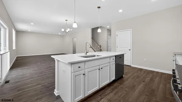 $679,990 | 453 Bellevue Avenue, Hammonton, NJ 08037