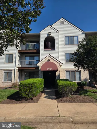 $289,900 | 9552 Cannoneer Court, Unit 304, Manassas, VA 20110