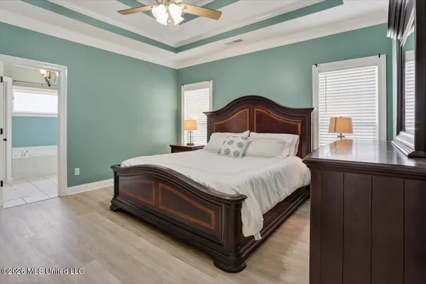 $375,000 | 1203 Lake View Drive, Hernando, MS 38632