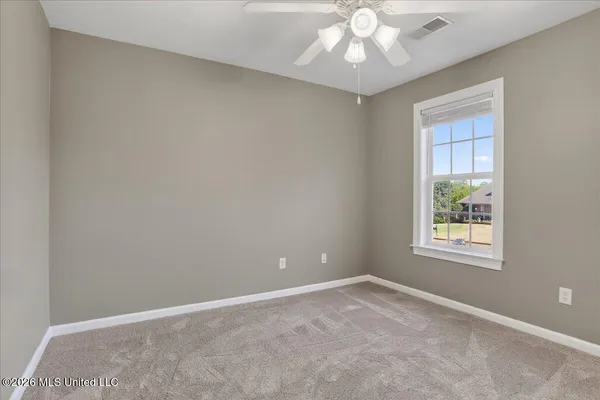 $375,000 | 1203 Lake View Drive, Hernando, MS 38632