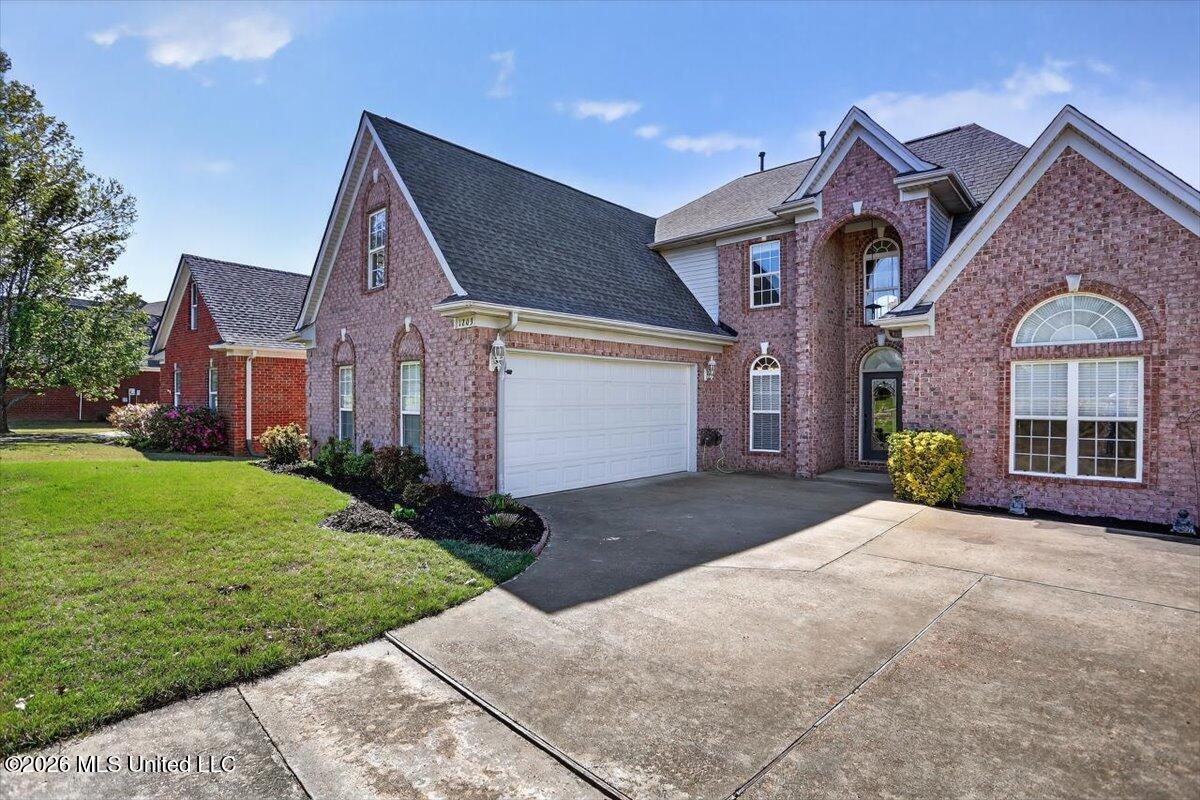 1203 Lake View Drive Hernando, MS 38632 - Photo 4 of 41 04-IMG_4759_60_61_62_63