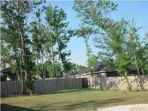 5949 Ridgeview Drive Milton, FL 32570 - Photo 3 of 10 Gallery Image 3
