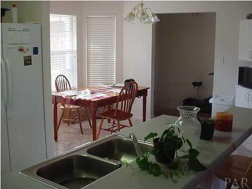 5949 Ridgeview Drive Milton, FL 32570 - Photo 10 of 10 Gallery Image 10