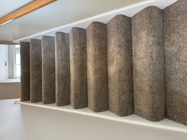 $2,400 | 8393 Mystic, Darien, IL 60561