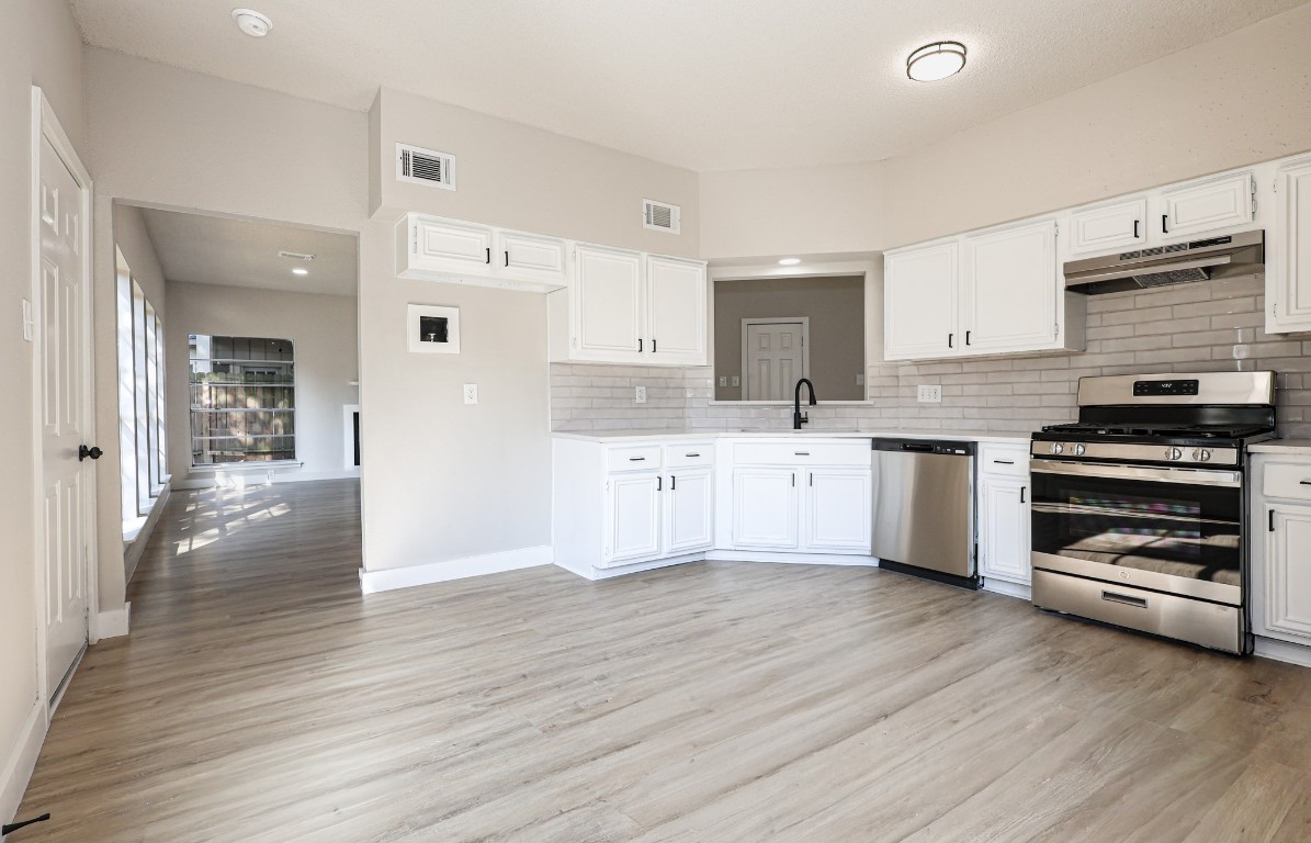 1539 Ridgebriar Drive Houston, TX 77014 - Photo 18 of 42