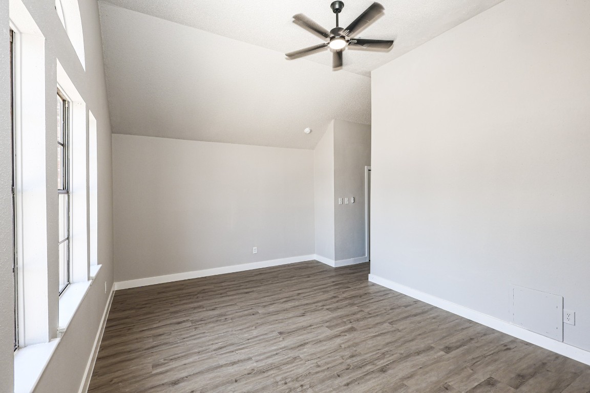 1539 Ridgebriar Drive Houston, TX 77014 - Photo 22 of 42