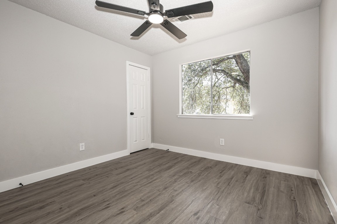 1539 Ridgebriar Drive Houston, TX 77014 - Photo 30 of 42