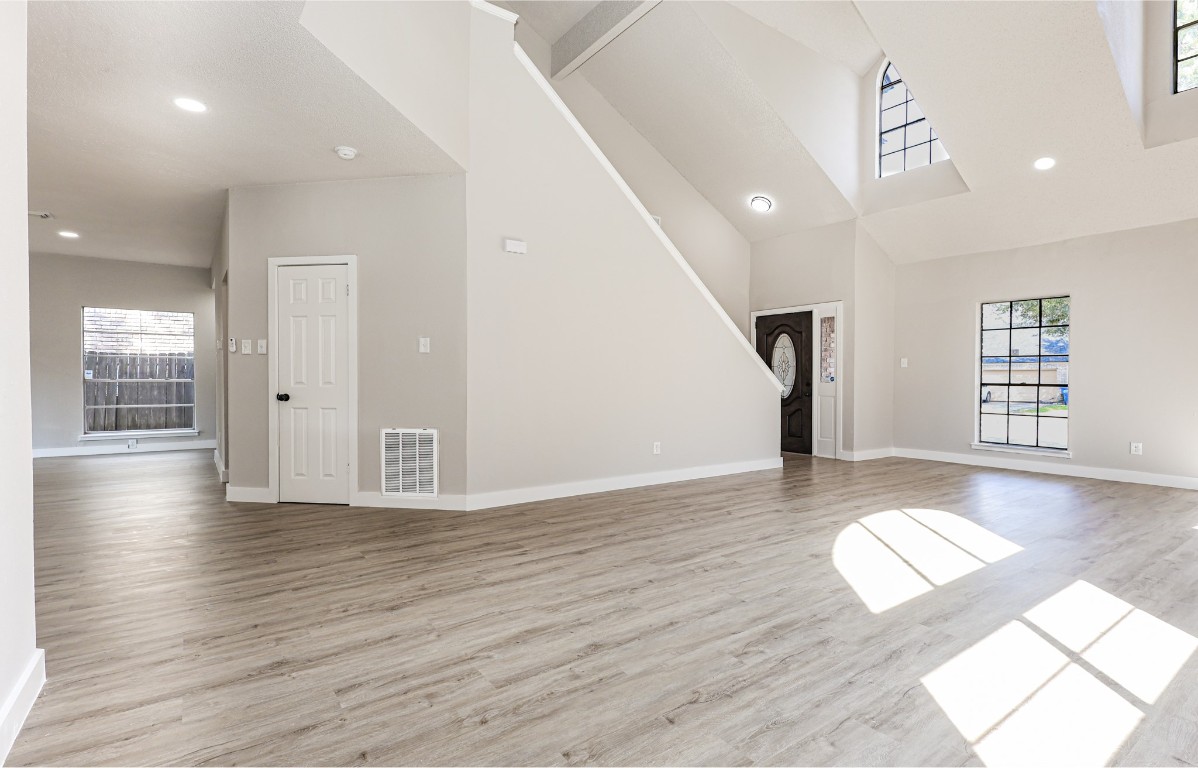 1539 Ridgebriar Drive Houston, TX 77014 - Photo 9 of 42