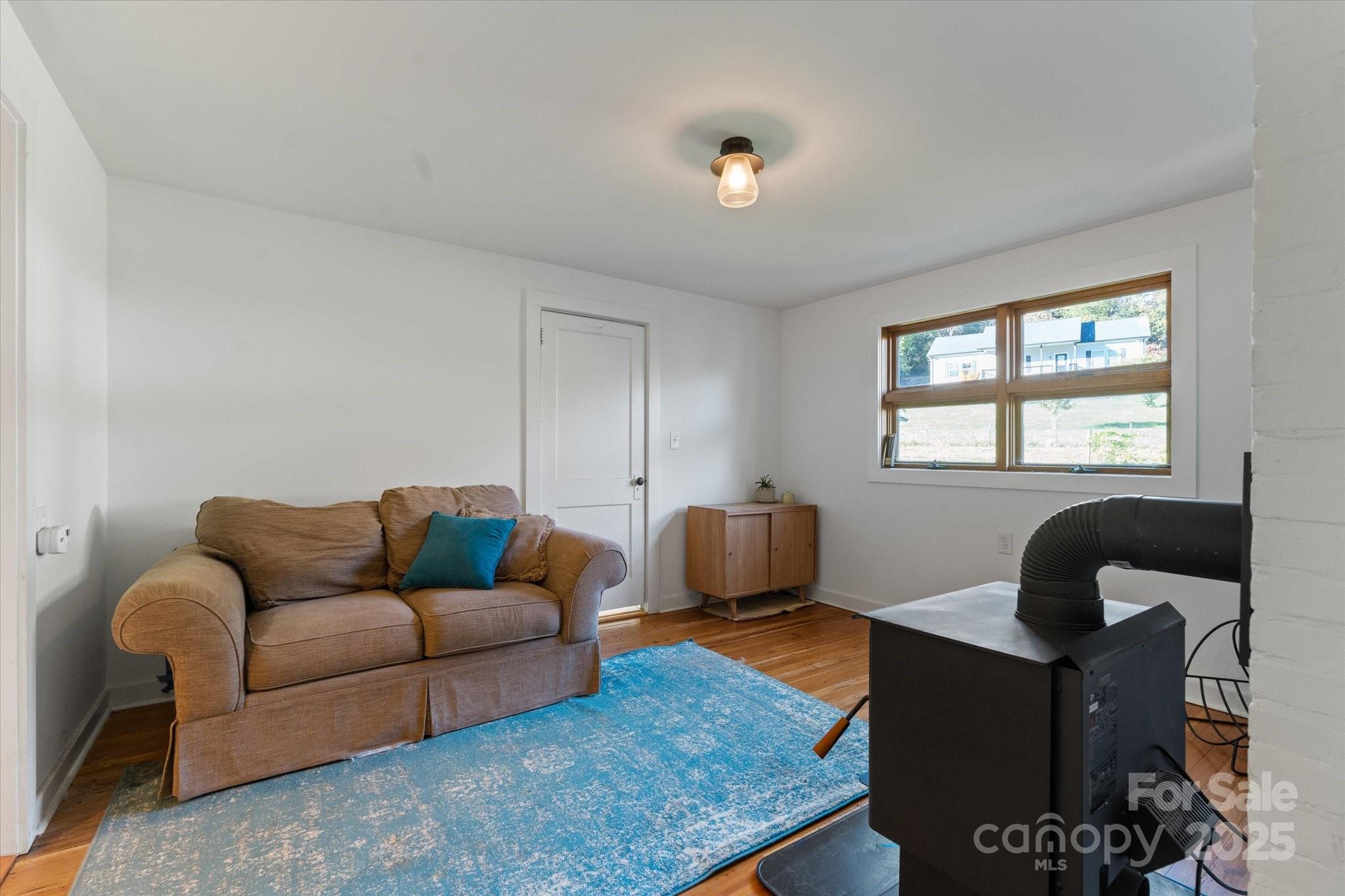 260 Bee Ridge Road Asheville, NC 28803 - Photo 23 of 44 Gallery Image 23