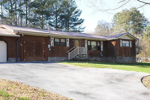 118 Pollard Road Ringgold, GA 30736 - Photo 3 of 36 DSC_7919