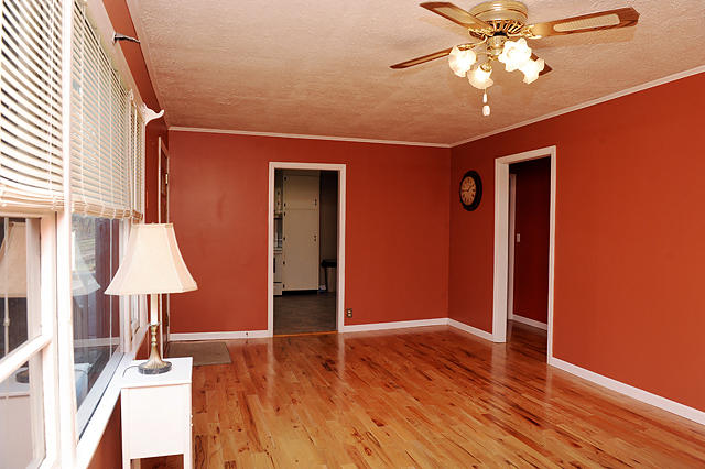 118 Pollard Road Ringgold, GA 30736 - Photo 8 of 36 DSC_7931