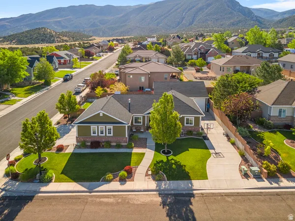 $689,000 | 2366 North 900 East, Cedar City, UT 84721