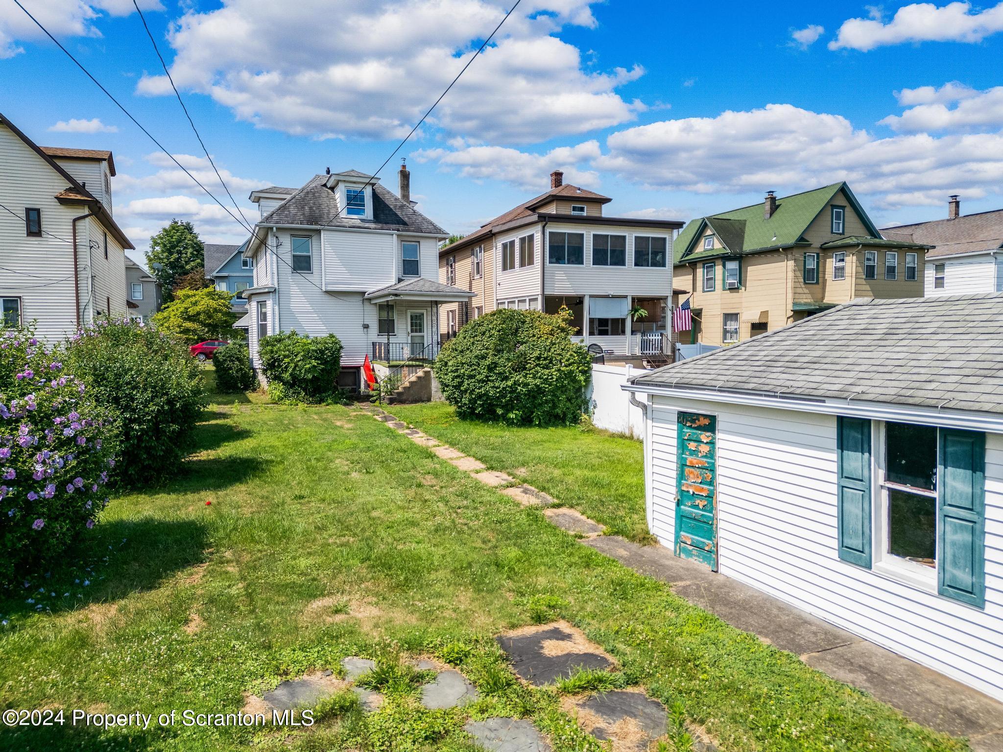 1120 Rundle Street Scranton, PA 18504 - Photo 6 of 37 Gallery Image 6