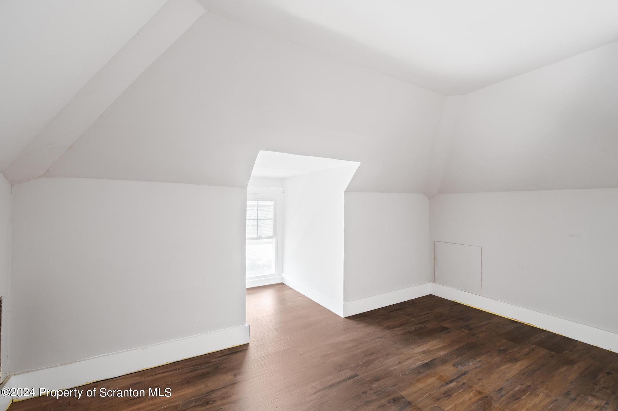 1120 Rundle Street Scranton, PA 18504 - Photo 10 of 37 Gallery Image 10