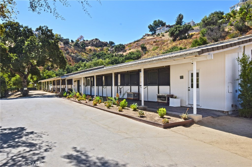 191 Dapplegray Road Bell Canyon, CA 91307 - Photo 40 of 43 Gallery Image 40