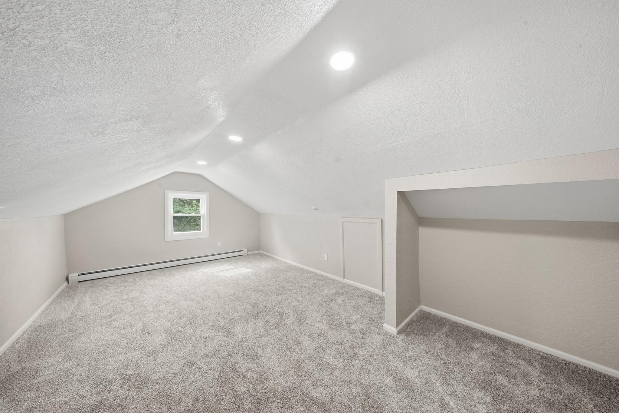 7526 West County Line Road Mequon, WI 53092 - Photo 41 of 72 41_Upper_Bonus_Room_View_2