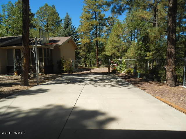 2137 Pine Lake Road Pinetop, AZ 85935 - Photo 18 of 54 Gallery Image 18