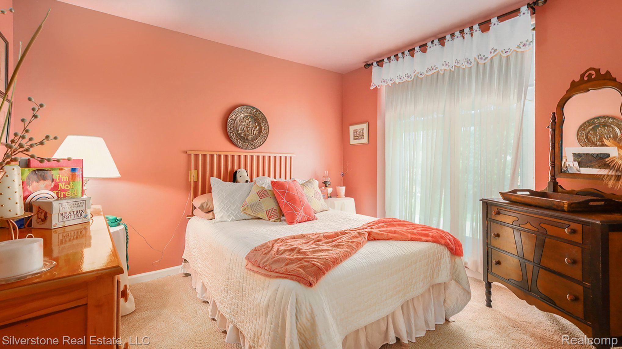 2485 Ulster Road Rochester, MI 48309 - Photo 28 of 41 Gallery Image 28