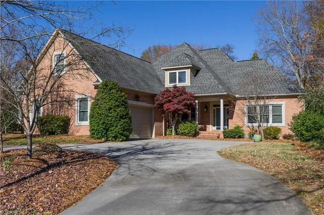 $600,000 | 1216 Westminster Drive, High Point, NC 27262