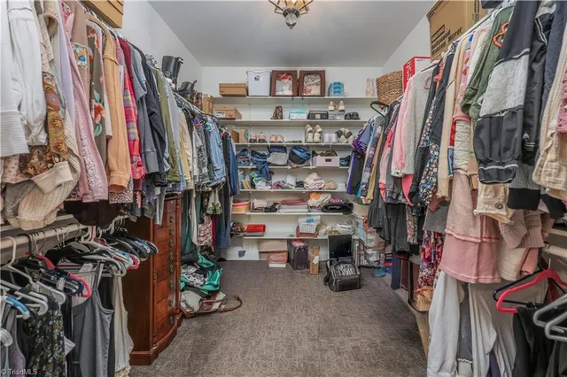 $600,000 | 1216 Westminster Drive, High Point, NC 27262