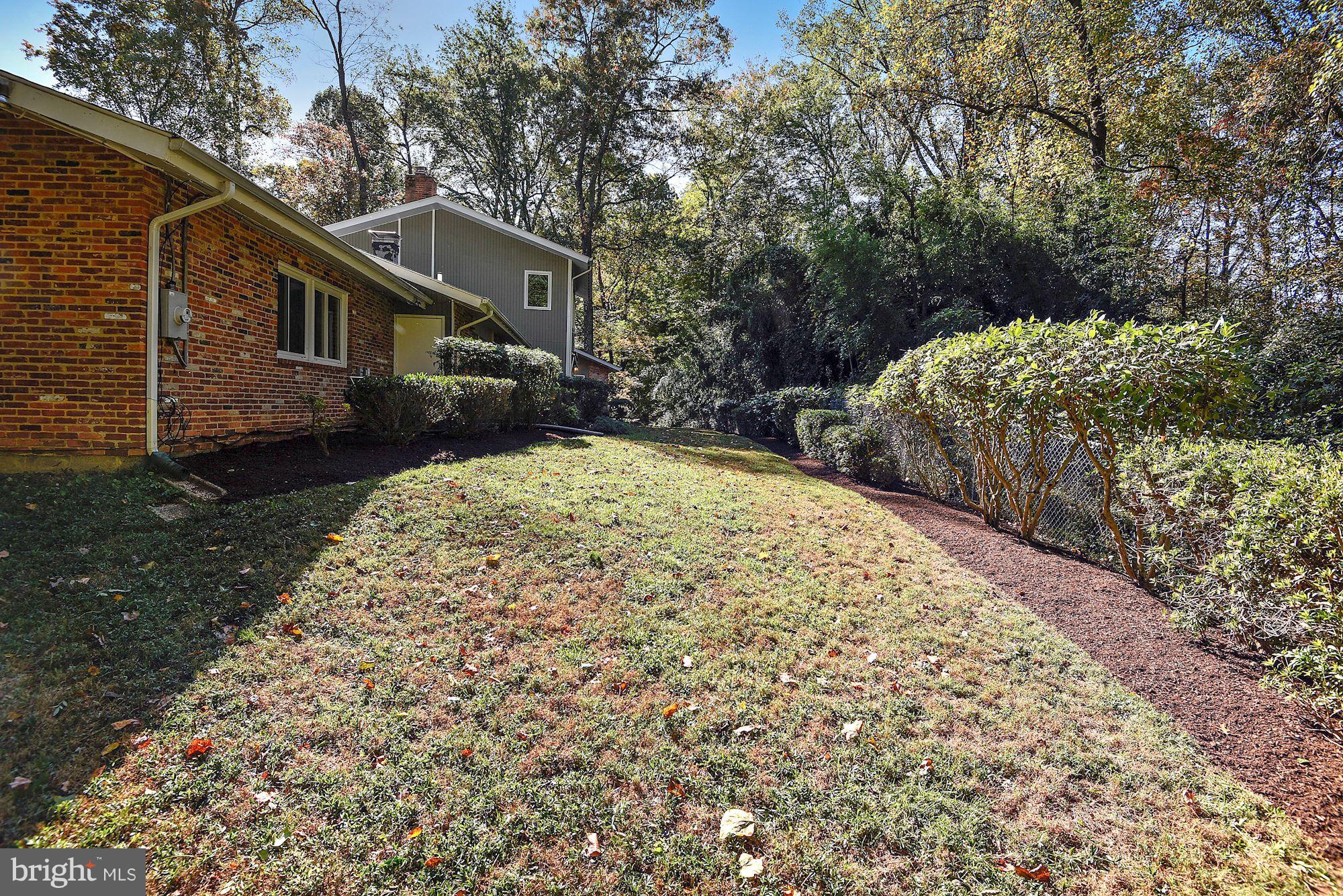 8300 Fenway Road Bethesda, MD 20817 - Photo 20 of 24 Exterior (Rear)