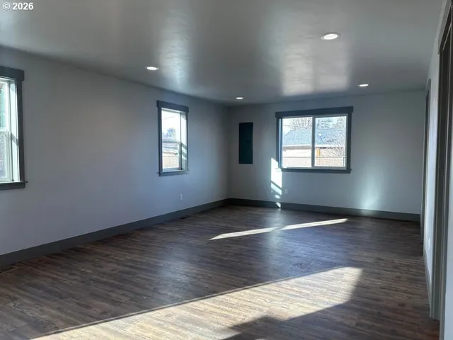 $599,000 | 551 Southeast Holly Street, Prineville, OR 97754