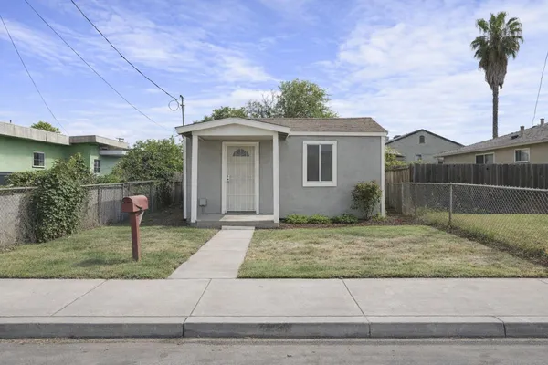 $269,000 | 124 South Fresno Avenue, Stockton, CA 95203
