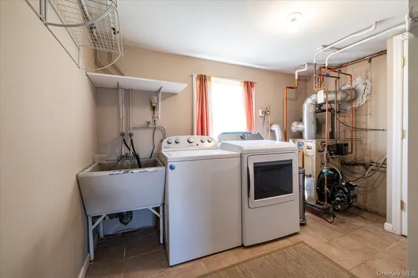 $749,000 | 95 Thompson Avenue, Oceanside, NY 11572