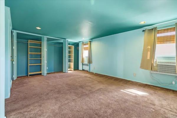 $749,000 | 95 Thompson Avenue, Oceanside, NY 11572