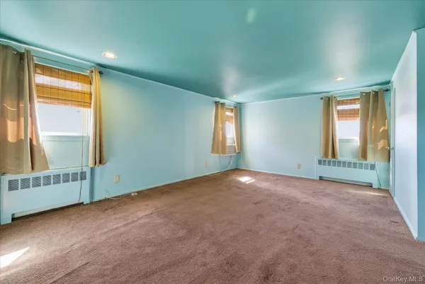 $749,000 | 95 Thompson Avenue, Oceanside, NY 11572