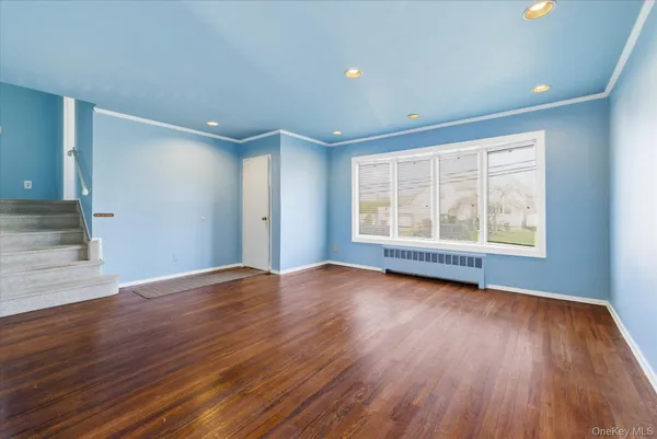 $749,000 | 95 Thompson Avenue, Oceanside, NY 11572