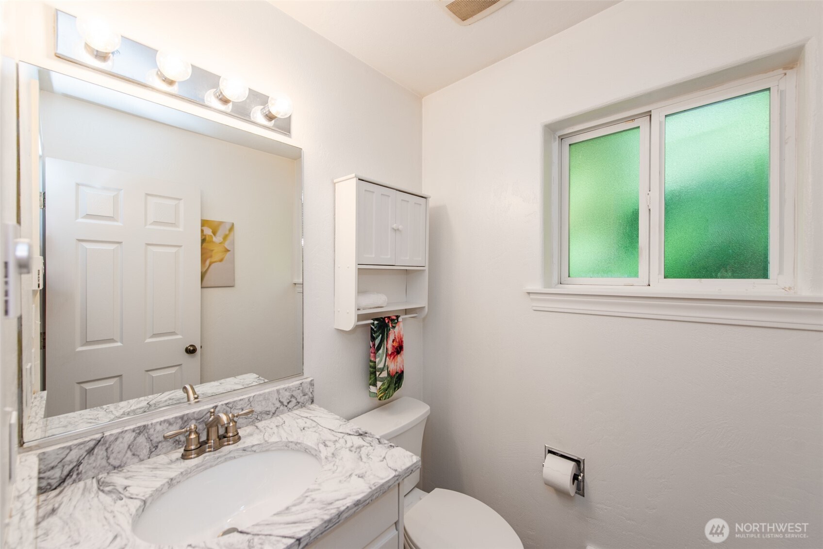 331 Maple Grove Road, Unit 2 Port Angeles, WA 98363 - Photo 13 of 39