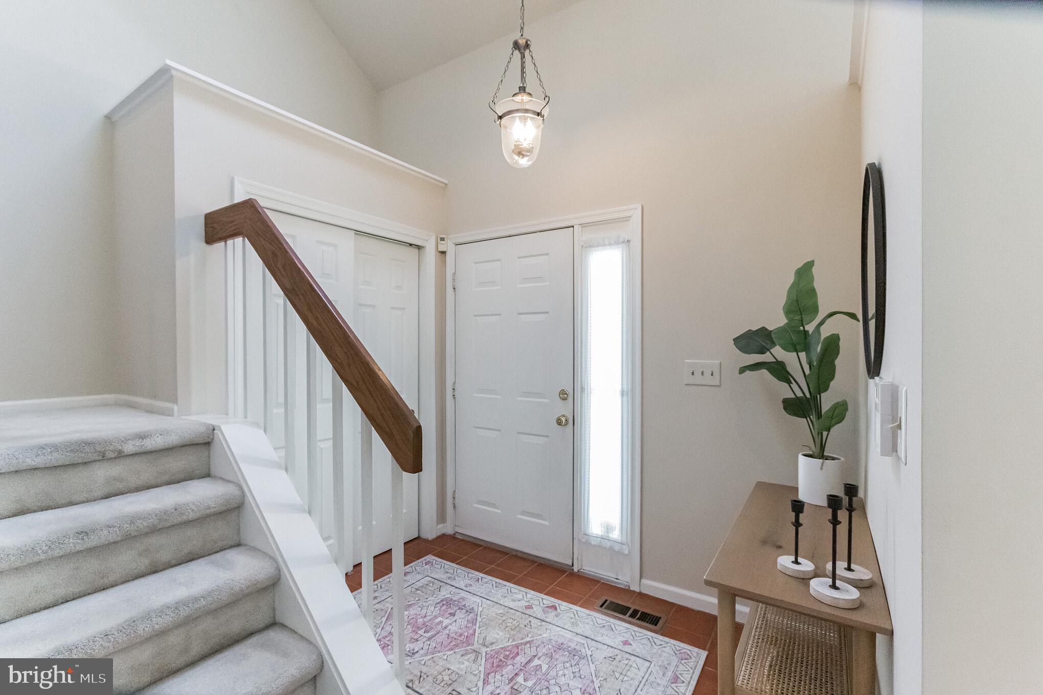 32 Mallard Mill Run Wallingford, PA 19086 - Photo 3 of 28