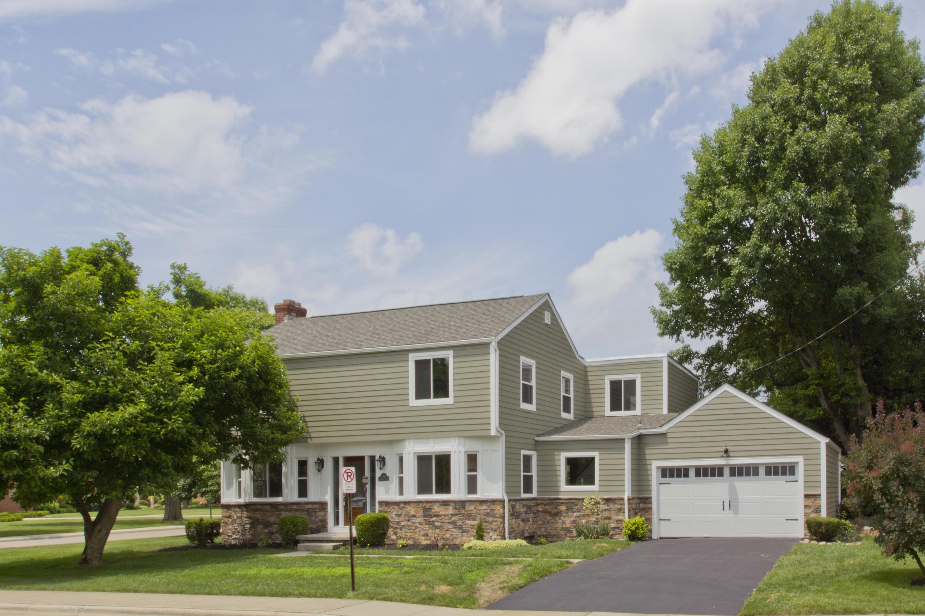 2716 Andover Road Columbus, OH 43221 - Photo 1 of 40