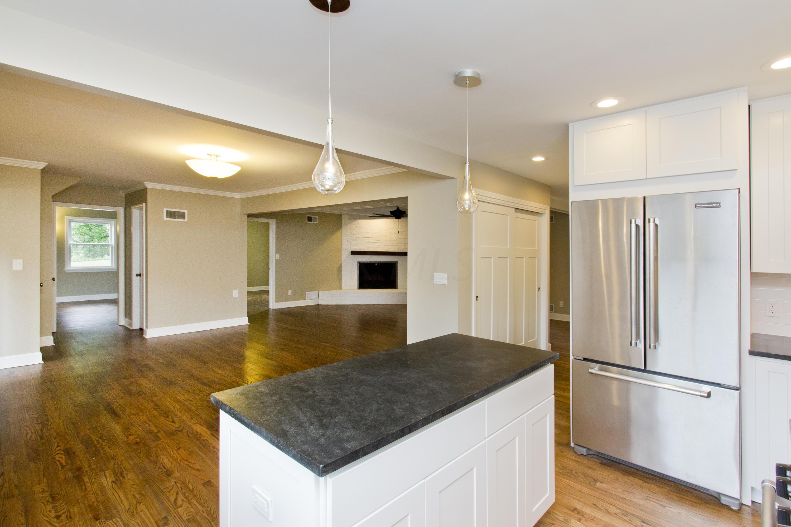 2716 Andover Road Columbus, OH 43221 - Photo 18 of 40
