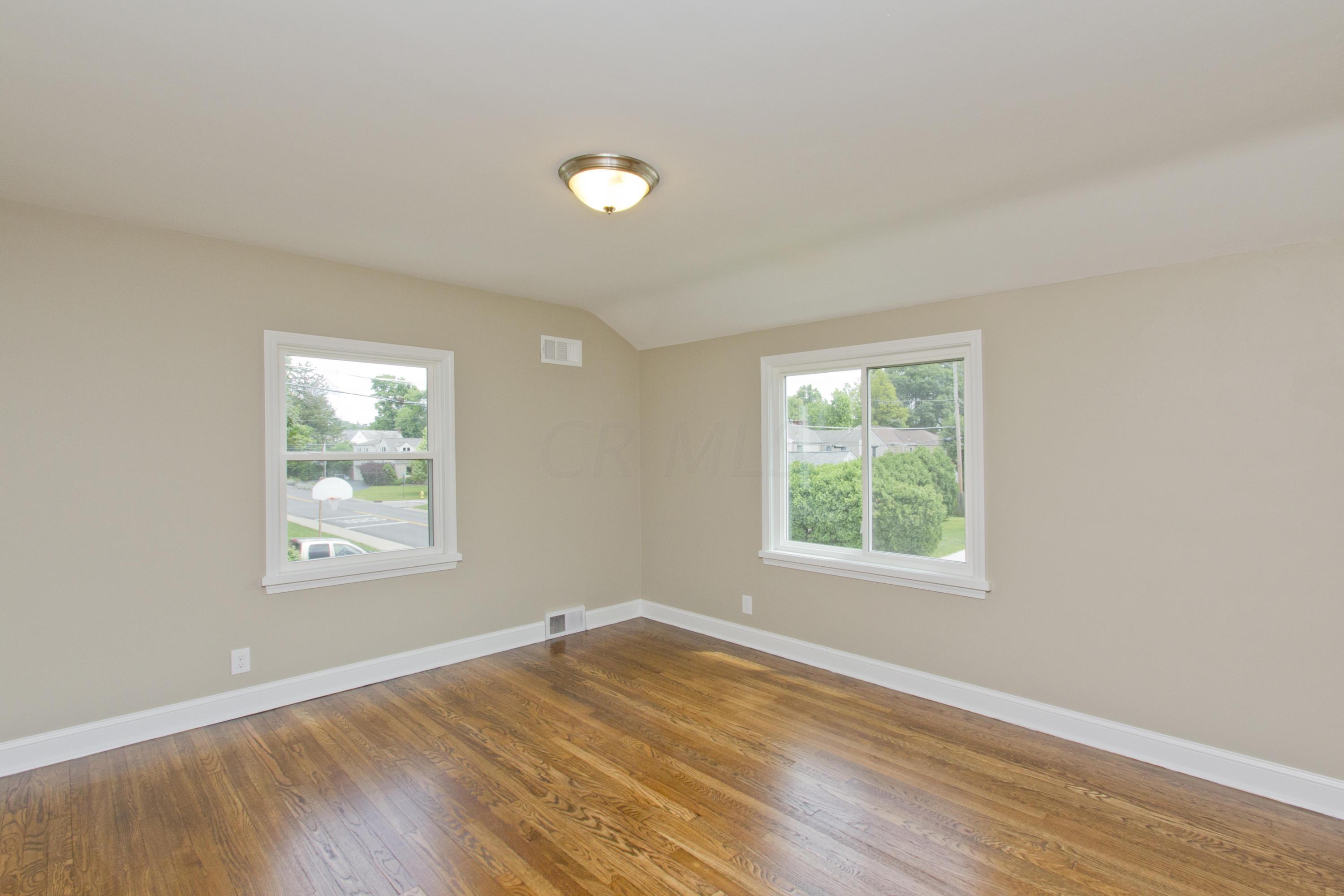 2716 Andover Road Columbus, OH 43221 - Photo 28 of 40