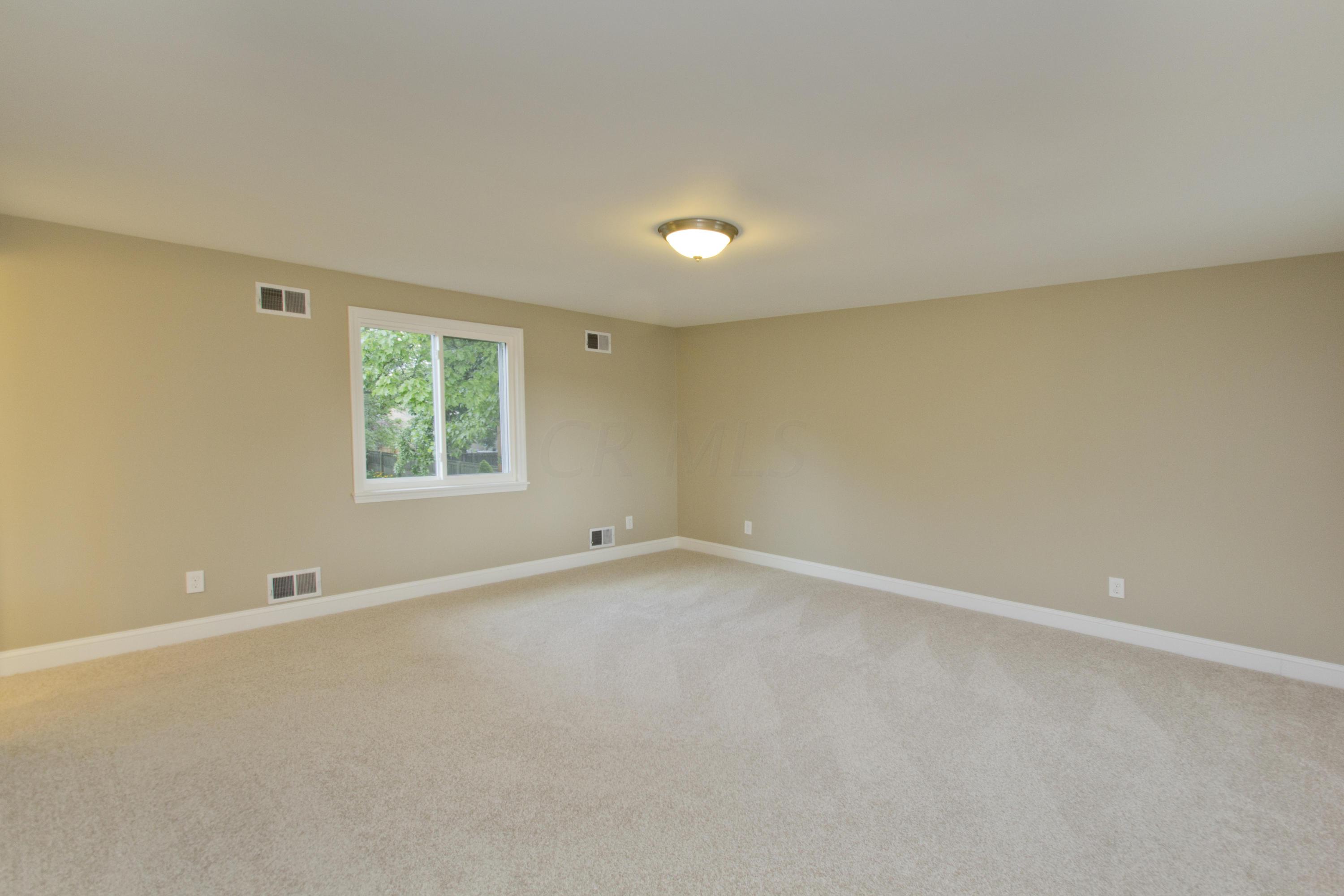 2716 Andover Road Columbus, OH 43221 - Photo 31 of 40