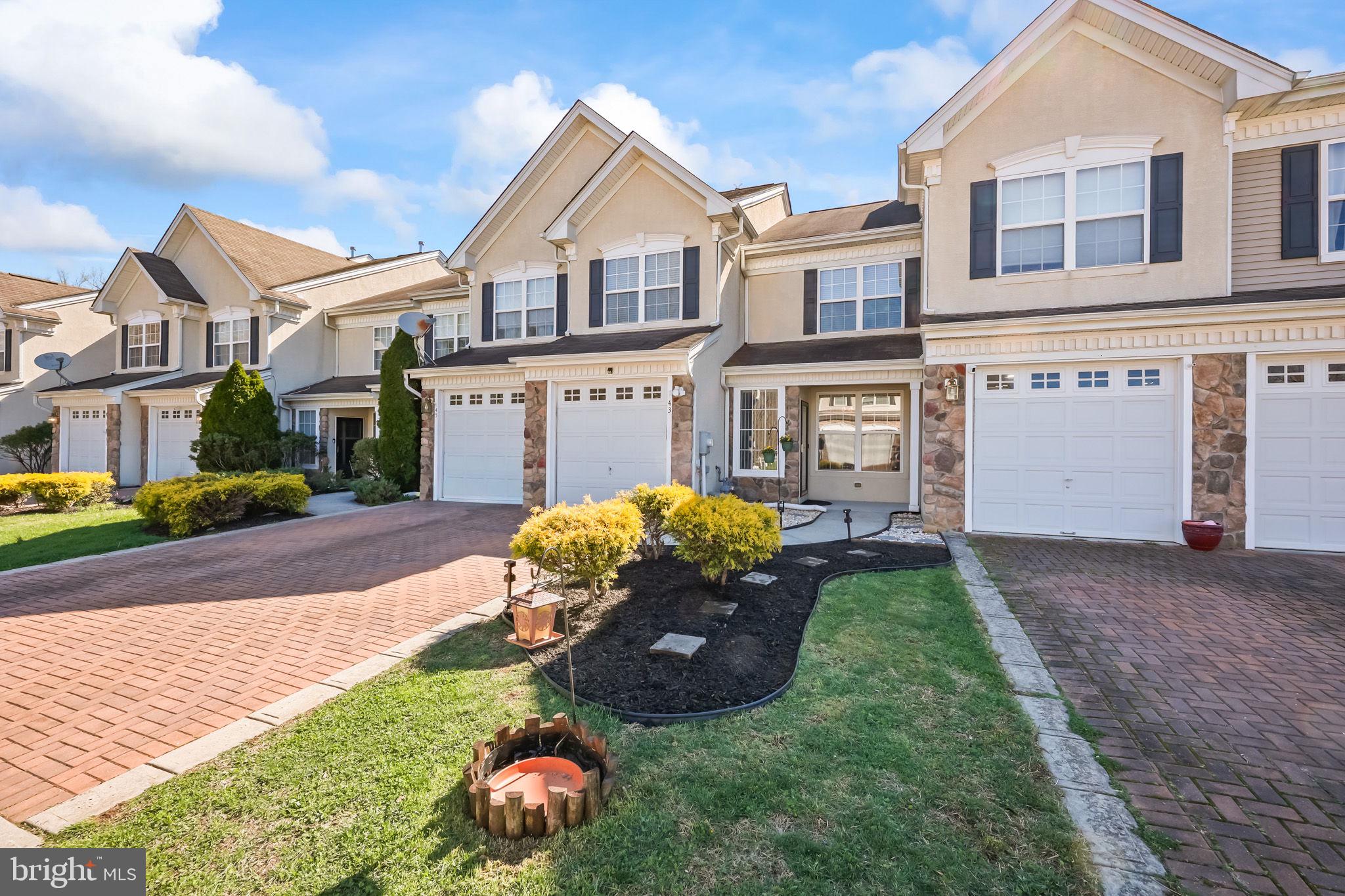 43 Beaumont Place Westampton, NJ 08060 - Photo 2 of 36 Beautiful curb appeal with paver driveway