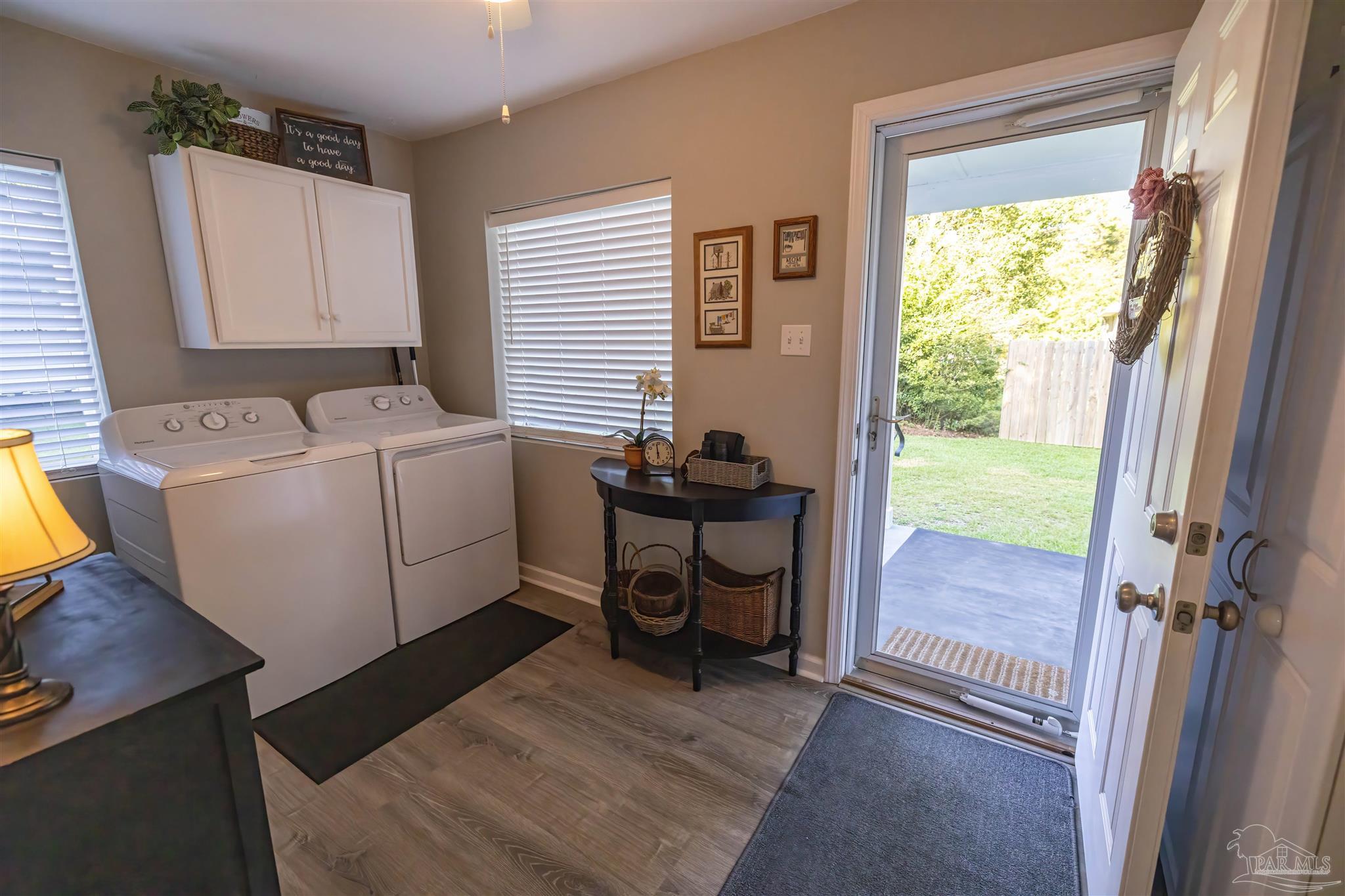 1148 West 9 & Half Mile Road Pensacola, FL 32534 - Photo 35 of 39
