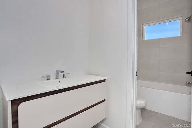 4 Howard Drive, Unit 313 Spring Valley, NY 10977 - Photo 20 of 29