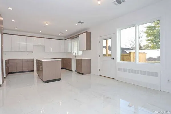 $999,990 | 4 Howard Drive, Unit 313, Spring Valley, NY 10977