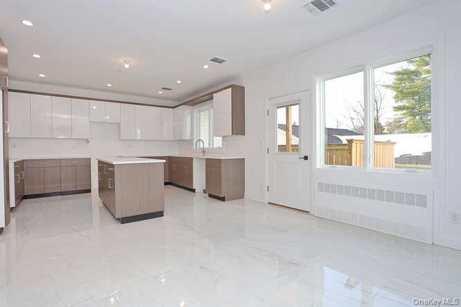 4 Howard Drive, Unit 313 Spring Valley, NY 10977 - Photo 7 of 29