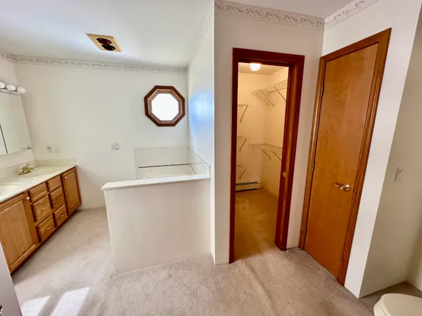 $699,900 | 970 Dean Road, Quincy, MI 49082