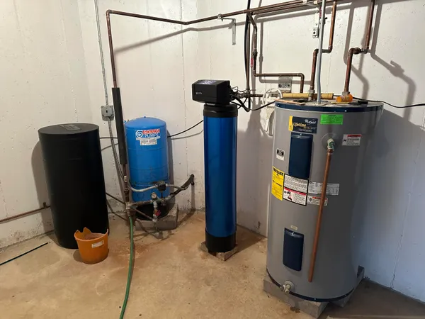 $699,900 | 970 Dean Road, Quincy, MI 49082