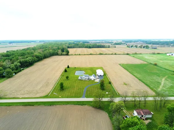 $710,000 | 970 Dean Road, Quincy, MI 49082