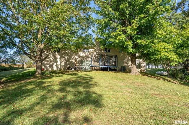 $244,900 | 14028 Knoxville Road, Milan, IL 61264