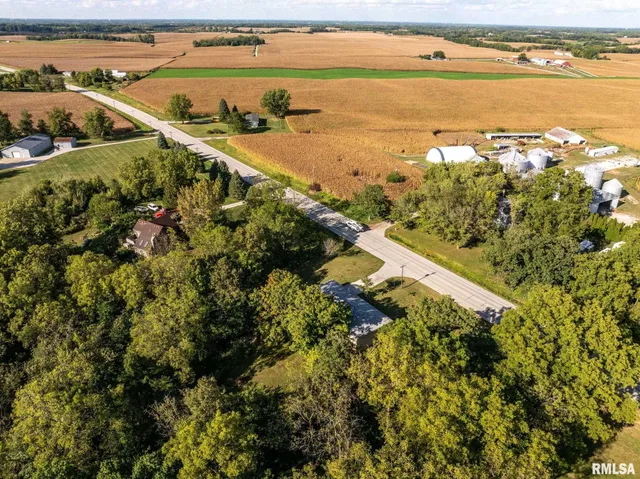 $244,900 | 14028 Knoxville Road, Milan, IL 61264