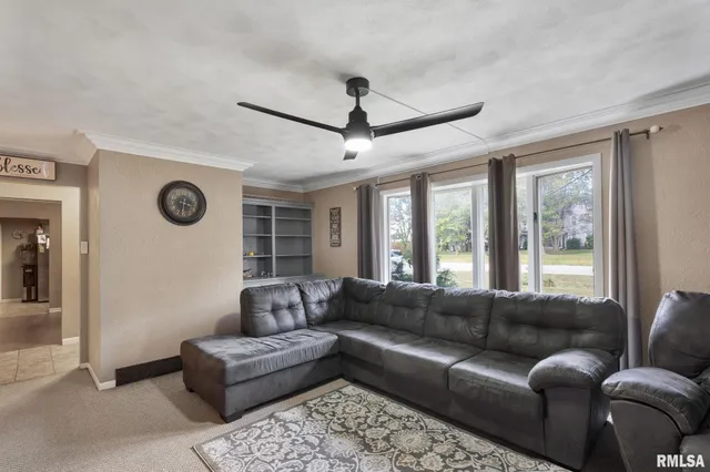 $244,900 | 14028 Knoxville Road, Milan, IL 61264